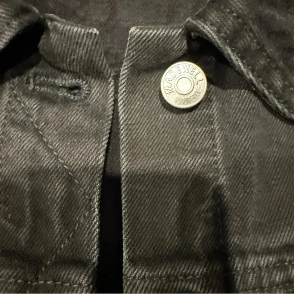 MADEWELL CLASSIC WOMENS SMALL DENIM JACKETS BLACK
NWOT - Picture 5 of 10